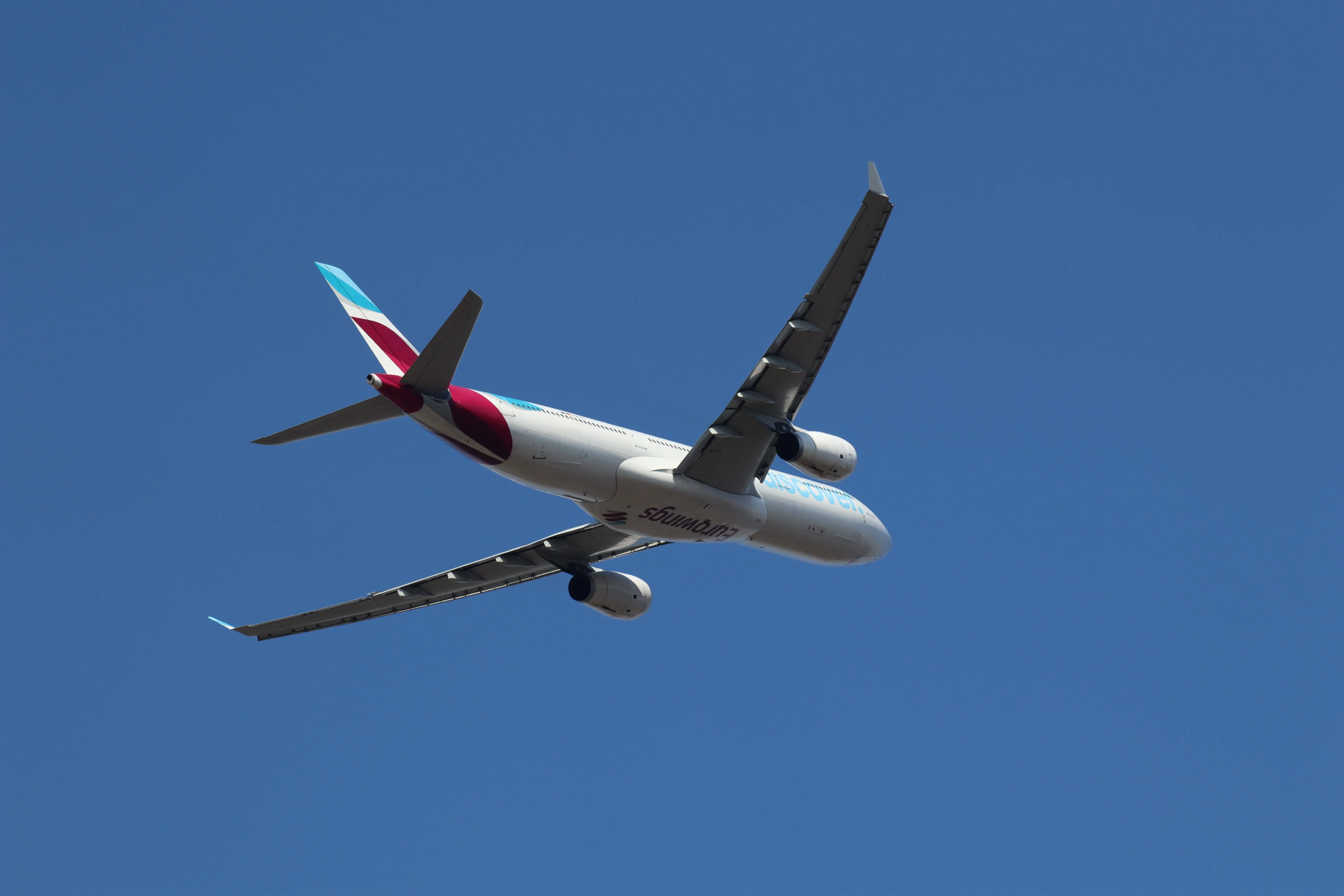 Discover Airlines Airbus A330